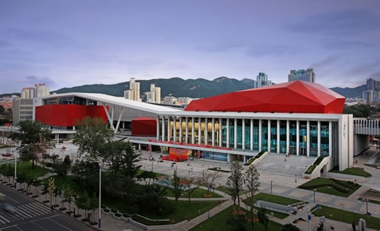 压铆机提高加工精度技巧